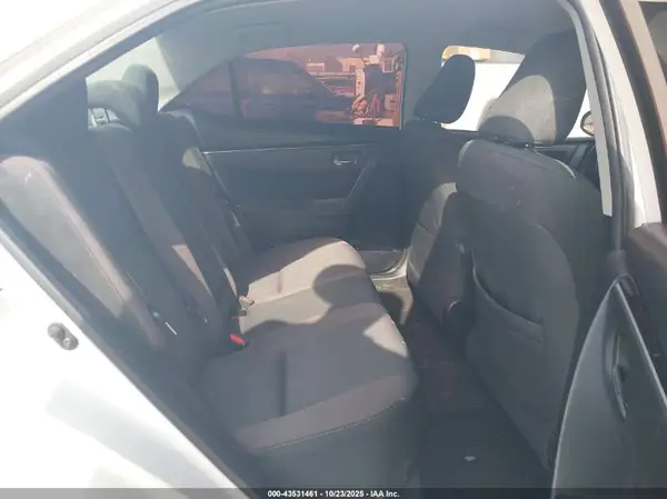 2T1BURHE4JC107223 2018 TOYOTA COROLLA - Image 8