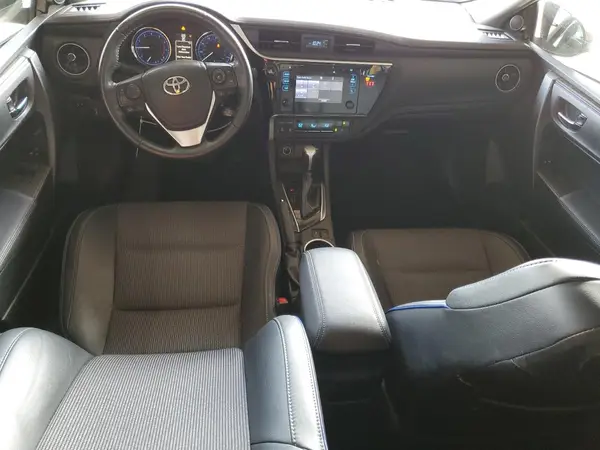 2T1BURHE4JC110767 2018 TOYOTA COROLLA - Image 8