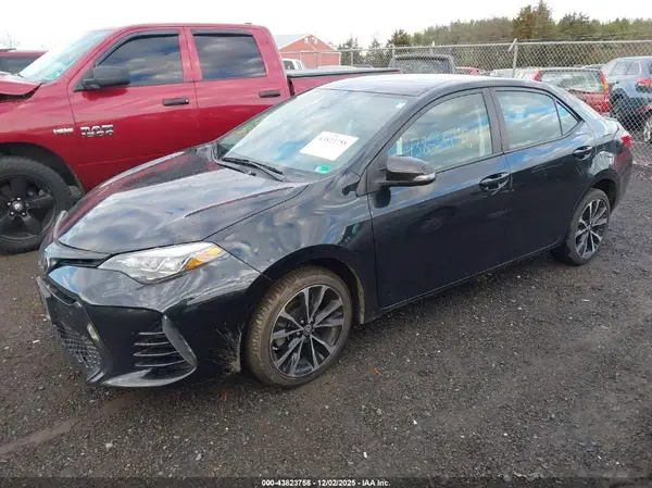 2T1BURHE4JC113572 2018 TOYOTA COROLLA - Image 2