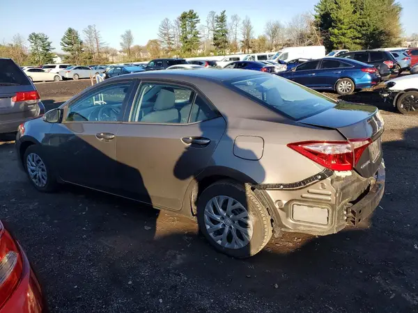2T1BURHE4JC114009 2018 TOYOTA COROLLA - Image 2