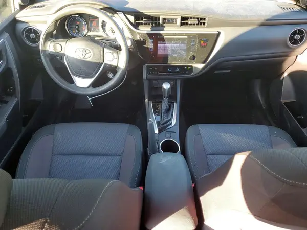 2T1BURHE4JC114009 2018 TOYOTA COROLLA - Image 8