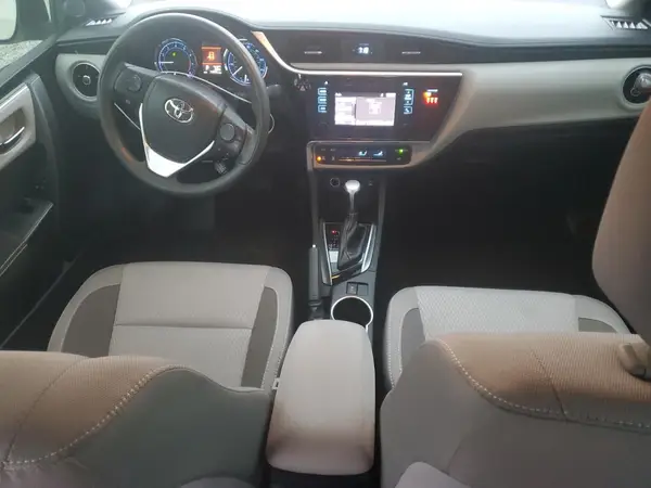2T1BURHE4JC115113 2018 TOYOTA COROLLA - Image 8