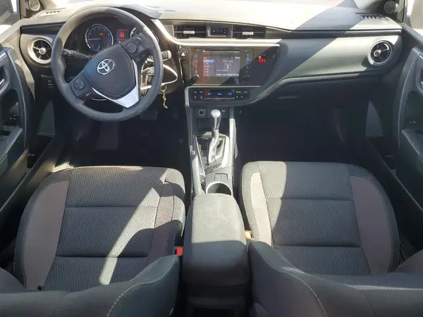 2T1BURHE4JC116133 2018 TOYOTA COROLLA - Image 8