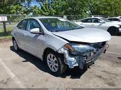 2T1BURHE4JC118495 2018 TOYOTA COROLLA