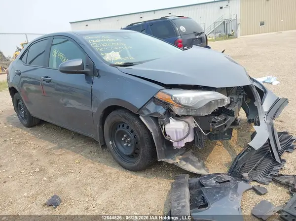 2T1BURHE4JC120568 2018 TOYOTA COROLLA - Image 1