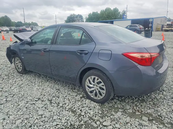 2T1BURHE4JC120764 2018 TOYOTA COROLLA - Image 2