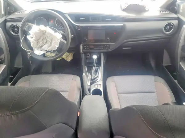 2T1BURHE4JC120764 2018 TOYOTA COROLLA - Image 8