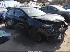2T1BURHE4JC124006 2018 TOYOTA COROLLA