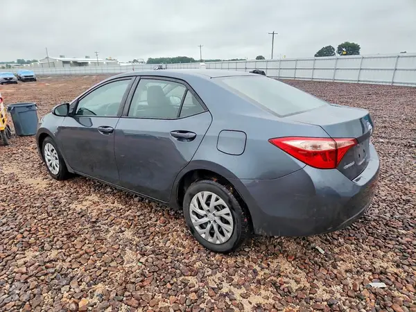 2T1BURHE4JC971964 2018 TOYOTA COROLLA - Image 2