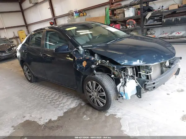 2T1BURHE4JC976727 2018 TOYOTA COROLLA - Image 1