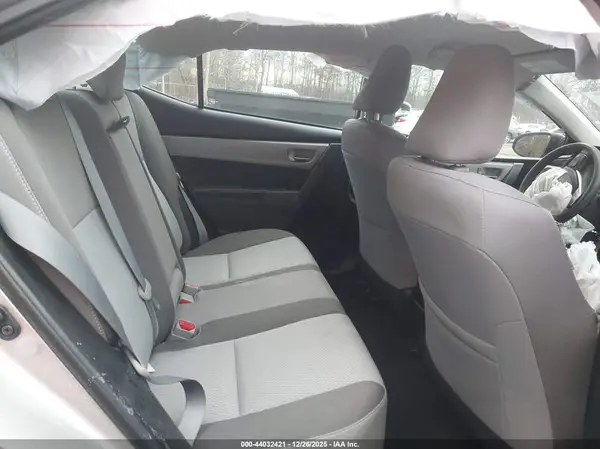 2T1BURHE4JC977568 2018 TOYOTA COROLLA - Image 8