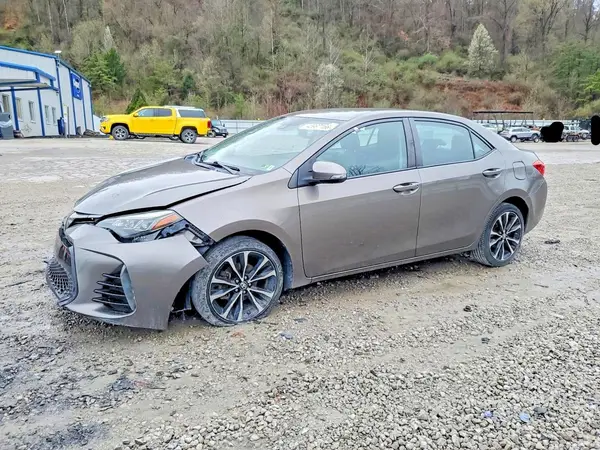 2T1BURHE4JC978316 2018 TOYOTA COROLLA - Image 1