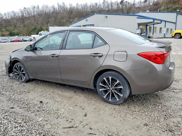 2T1BURHE4JC978316 2018 TOYOTA COROLLA - Image 2