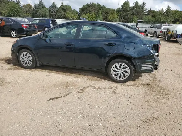2T1BURHE4JC979952 2018 TOYOTA COROLLA - Image 2