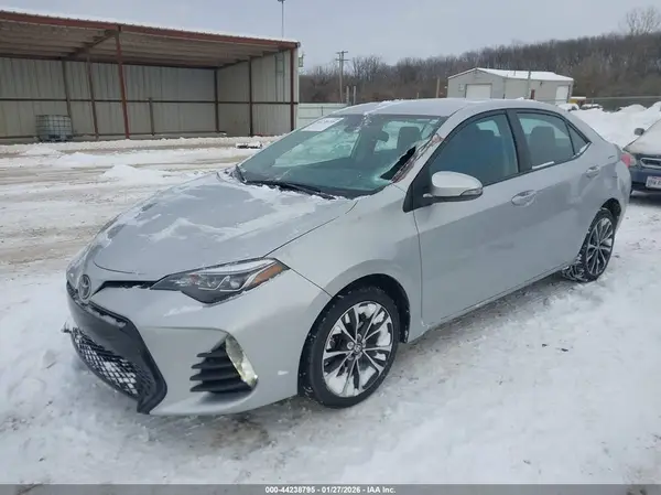 2T1BURHE4JC987937 2018 TOYOTA COROLLA - Image 2