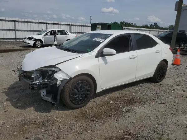 2T1BURHE4JC989073 2018 TOYOTA COROLLA - Image 1