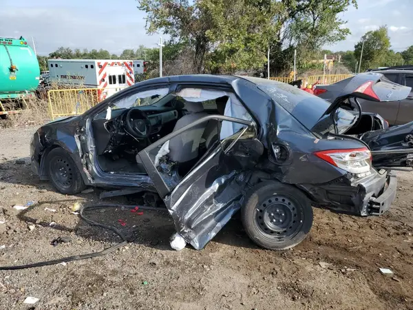 2T1BURHE4JC991860 2018 TOYOTA COROLLA - Image 2
