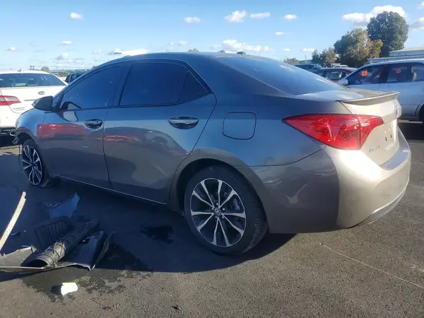 2T1BURHE4JC991874 2018 TOYOTA COROLLA - Image 2