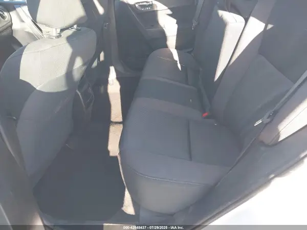 2T1BURHE4KC125870 2019 TOYOTA COROLLA - Image 8