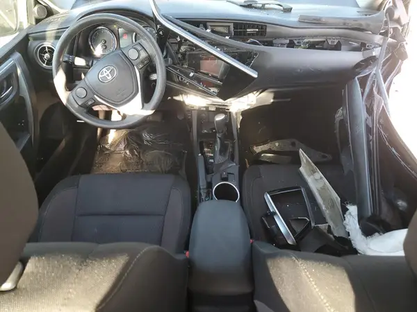 2T1BURHE4KC130082 2019 TOYOTA COROLLA - Image 8