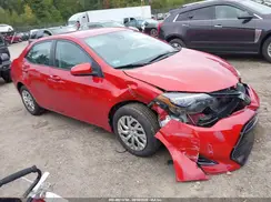 2T1BURHE4KC136979 2019 TOYOTA COROLLA
