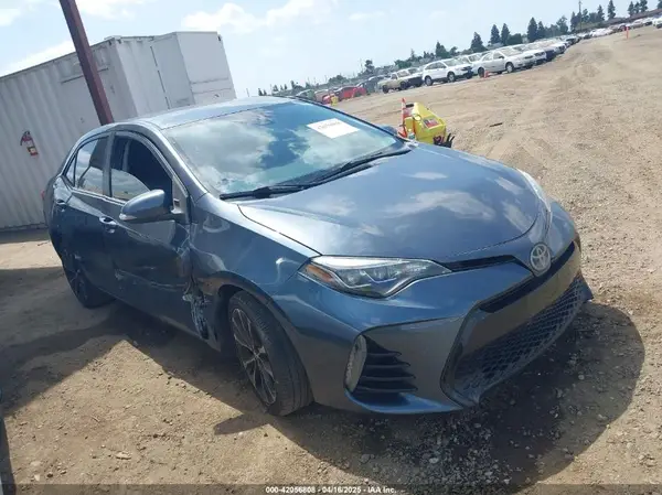 2T1BURHE4KC139087 2019 TOYOTA COROLLA - Image 1