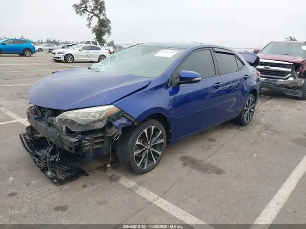 2T1BURHE4KC139462 2019 TOYOTA COROLLA - Image 2