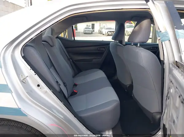 2T1BURHE4KC148727 2019 TOYOTA COROLLA - Image 8