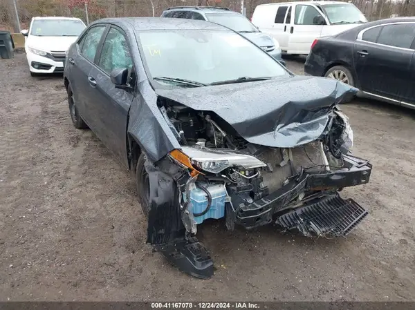 2T1BURHE4KC152874 2019 TOYOTA COROLLA - Image 1