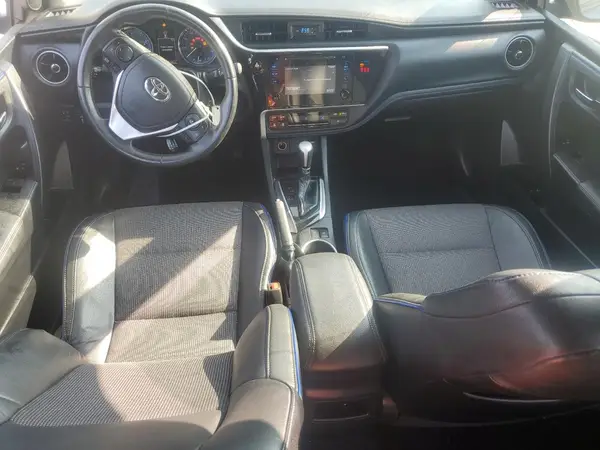 2T1BURHE4KC153555 2019 TOYOTA COROLLA - Image 8