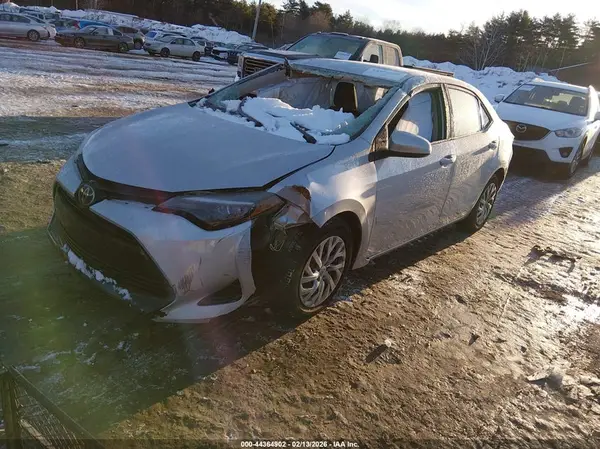 2T1BURHE4KC154110 2019 TOYOTA COROLLA - Image 2