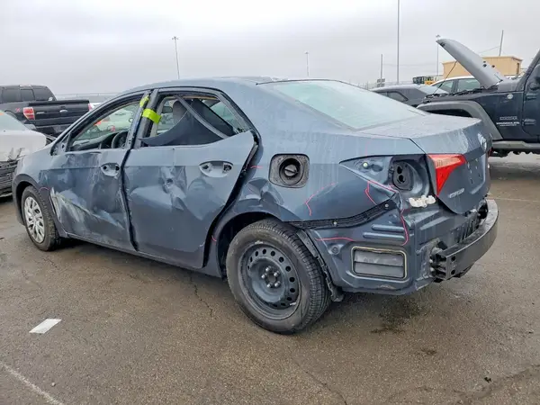 2T1BURHE4KC160893 2019 TOYOTA COROLLA - Image 2