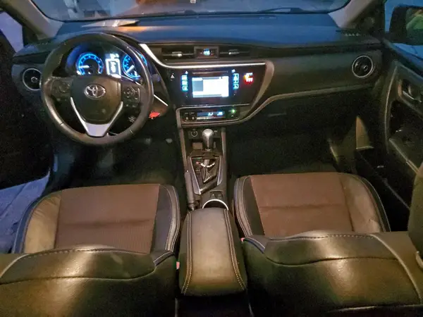 2T1BURHE4KC163180 2019 TOYOTA COROLLA - Image 8