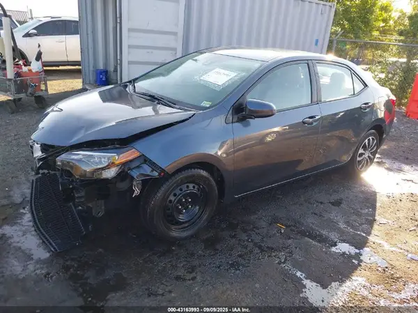 2T1BURHE4KC163373 2019 TOYOTA COROLLA - Image 2