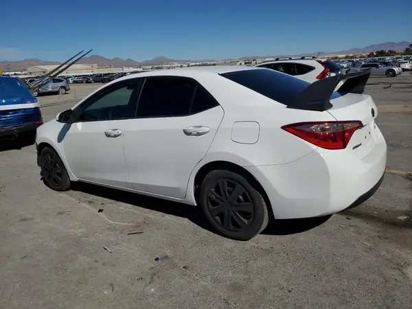 2T1BURHE4KC168413 2019 TOYOTA COROLLA - Image 2