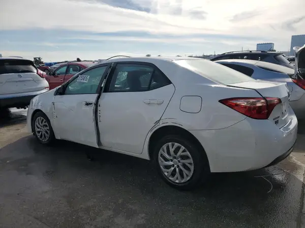 2T1BURHE4KC173756 2019 TOYOTA COROLLA - Image 2