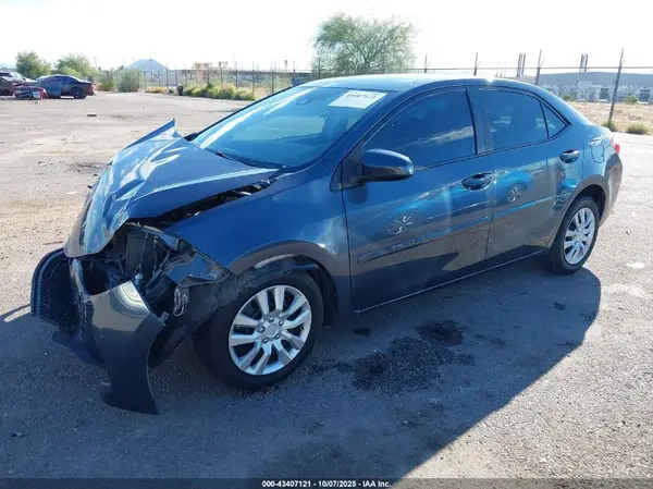 2T1BURHE4KC180786 2019 TOYOTA COROLLA - Image 2
