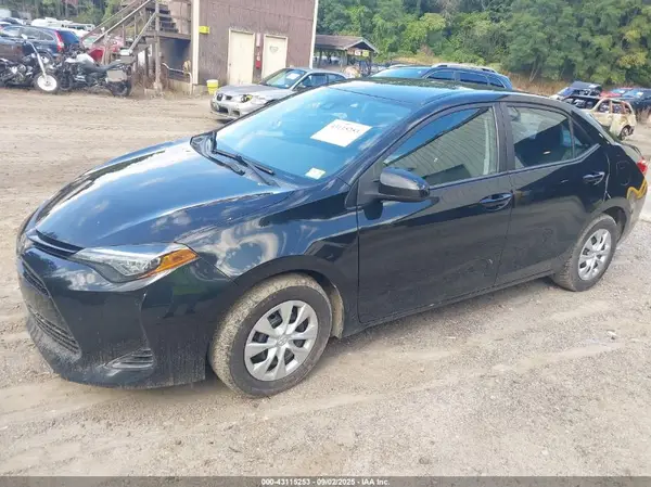 2T1BURHE4KC183347 2019 TOYOTA COROLLA - Image 2
