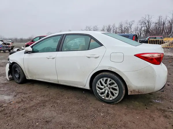2T1BURHE4KC186510 2019 TOYOTA COROLLA - Image 2