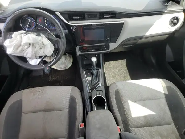 2T1BURHE4KC186586 2019 TOYOTA COROLLA - Image 8