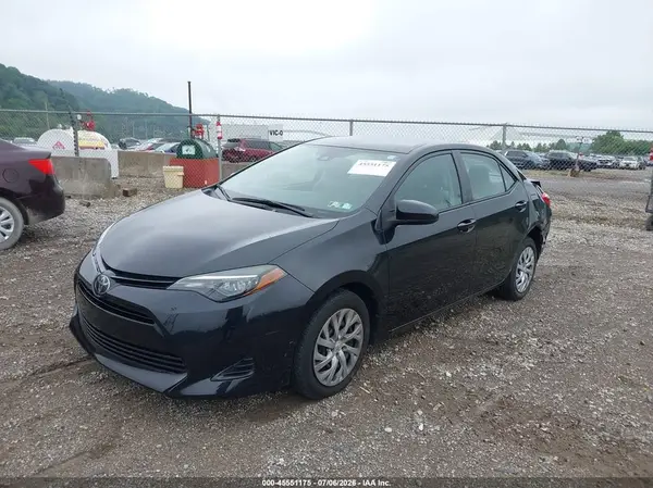 2T1BURHE4KC189990 2019 TOYOTA COROLLA - Image 2