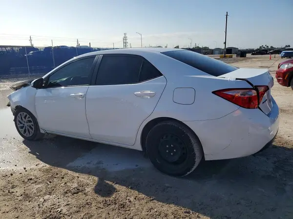 2T1BURHE4KC190086 2019 TOYOTA COROLLA - Image 2