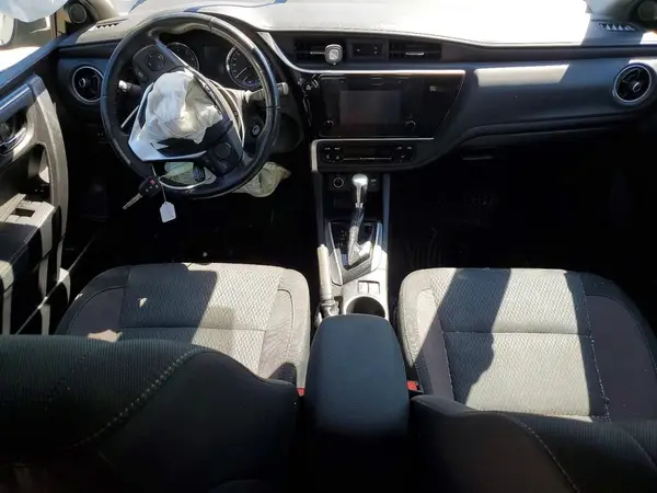 2T1BURHE4KC201538 2019 TOYOTA COROLLA - Image 8