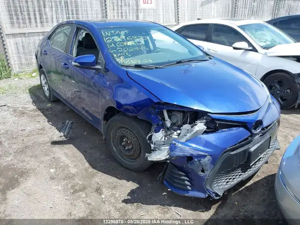 2T1BURHE4KC202995 2019 TOYOTA COROLLA - Image 1