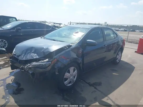 2T1BURHE4KC208974 2019 TOYOTA COROLLA - Image 2