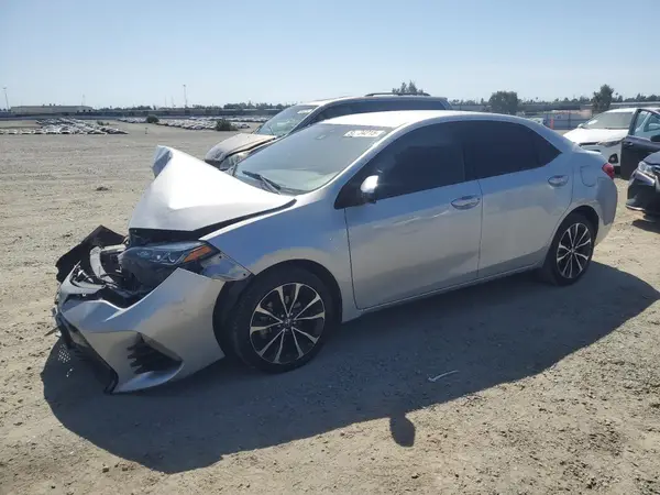 2T1BURHE4KC213737 2019 TOYOTA COROLLA - Image 1