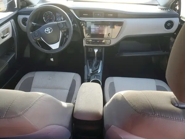 2T1BURHE4KC215584 2019 TOYOTA COROLLA - Image 8