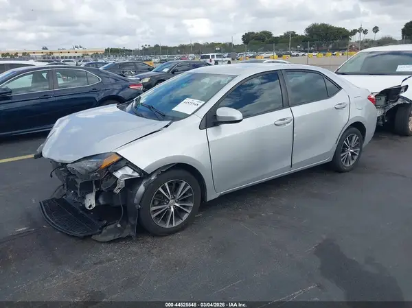 2T1BURHE4KC215794 2019 TOYOTA COROLLA - Image 2