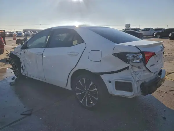 2T1BURHE4KC219523 2019 TOYOTA COROLLA - Image 2