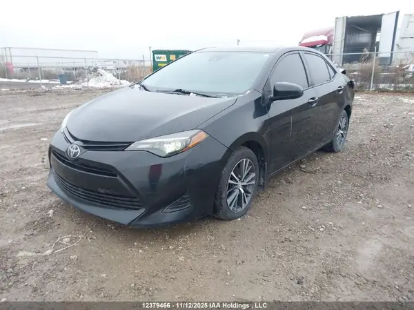 2T1BURHE4KC220008 2019 TOYOTA COROLLA - Image 2